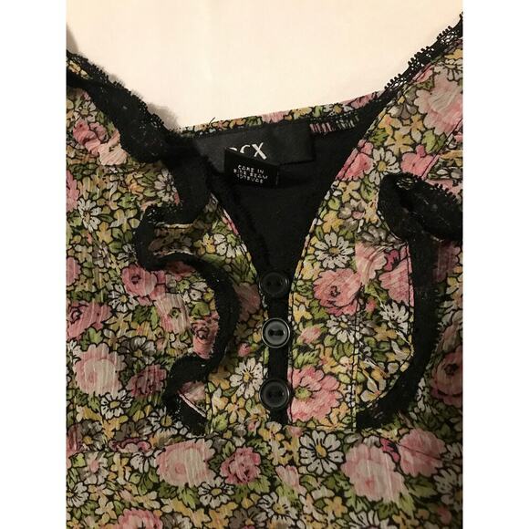 BCX Y2K ditsy floral lace ruffle trim babydoll top Sz Lg Fairy grunge whimsigoth - Picture 4 of 13